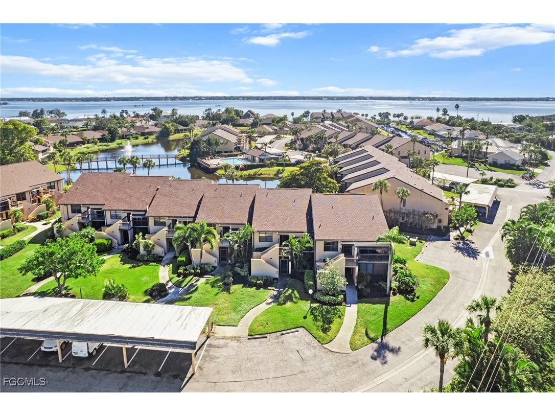 15448 Admiralty Circle #8 North Fort Myers FL 33917 2025011082 image1