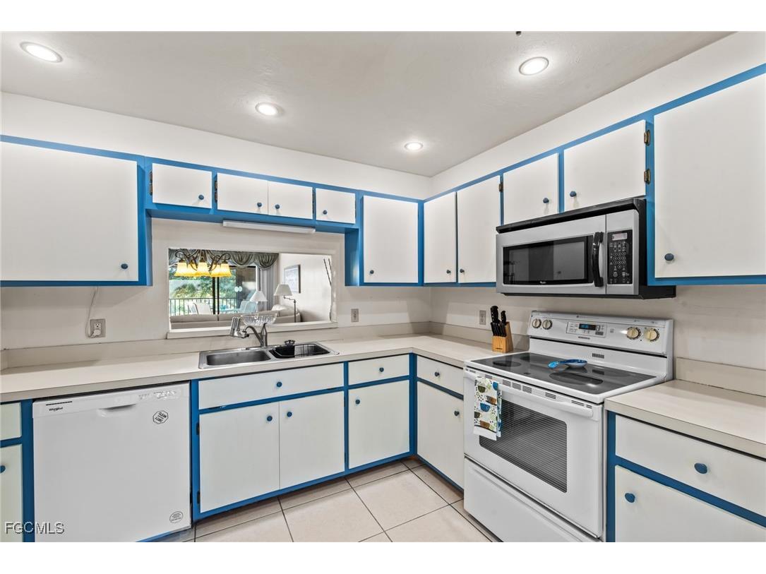 15448 Admiralty Circle #8 North Fort Myers FL 33917 2025011082 image10