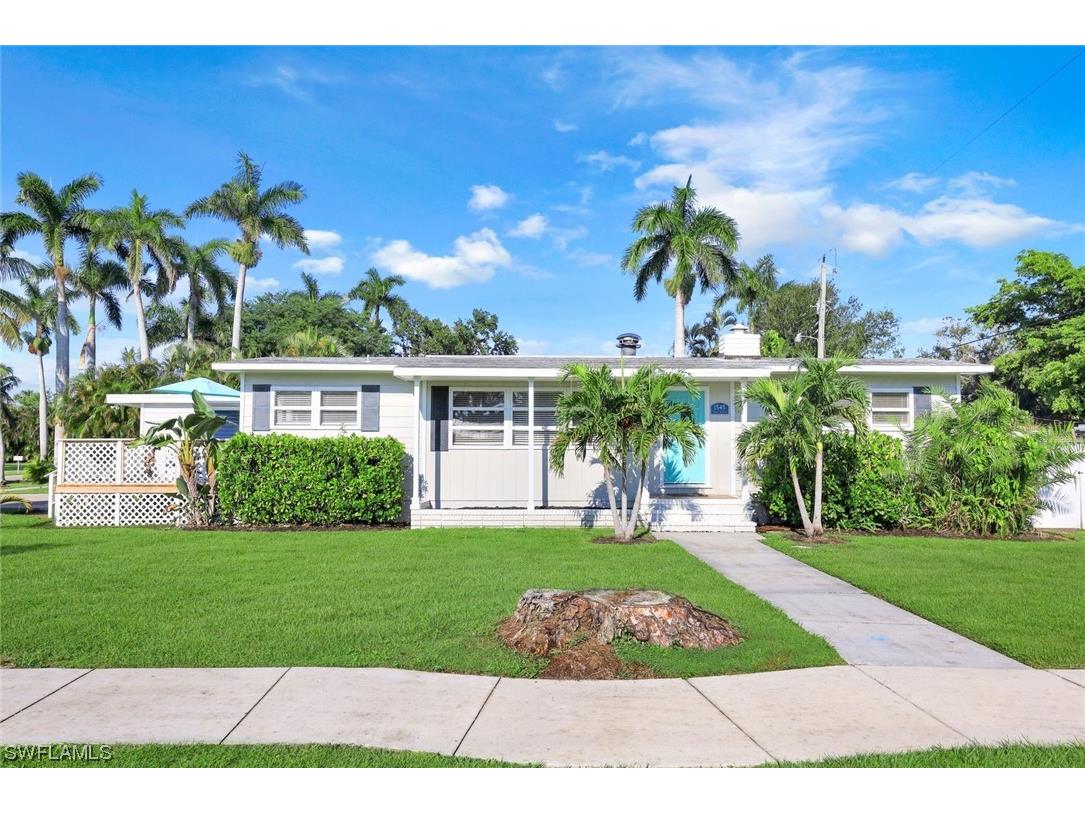 1545 Grove Avenue Fort Myers FL 33901 223067590 image1