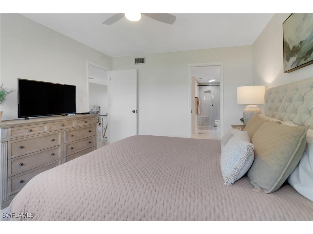 15450 Cedarwood Lane #103 Naples FL 34110 225076620 image13