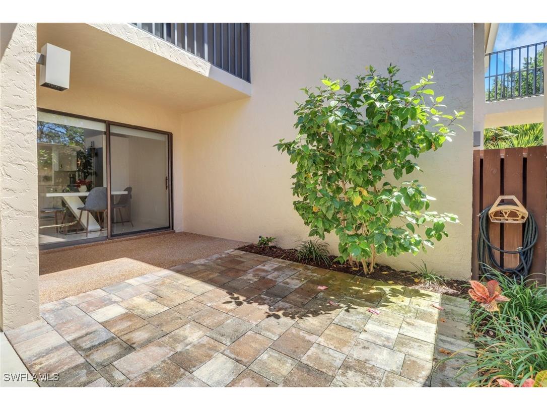 15450 Cedarwood Lane #103 Naples FL 34110 225076620 image23
