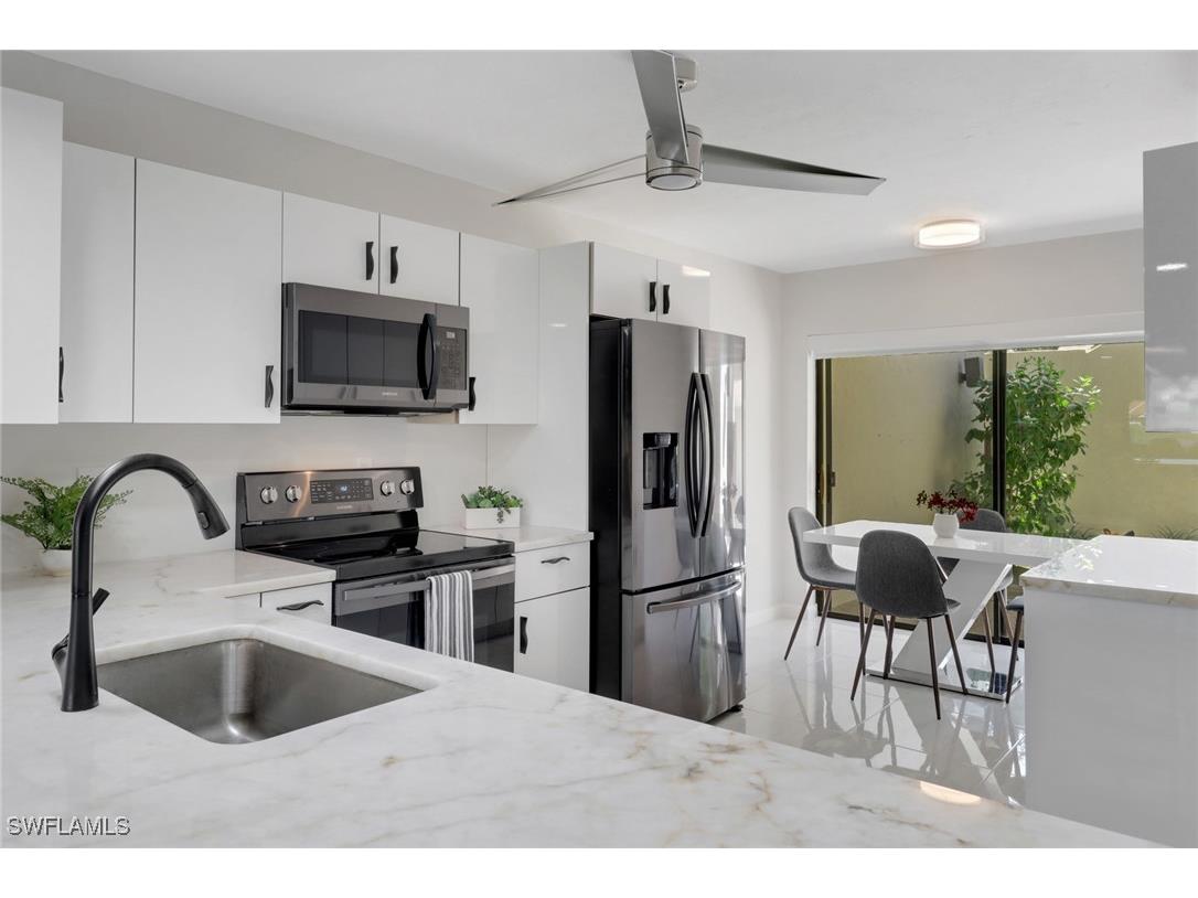 15450 Cedarwood Lane #103 Naples FL 34110 225076620 image5