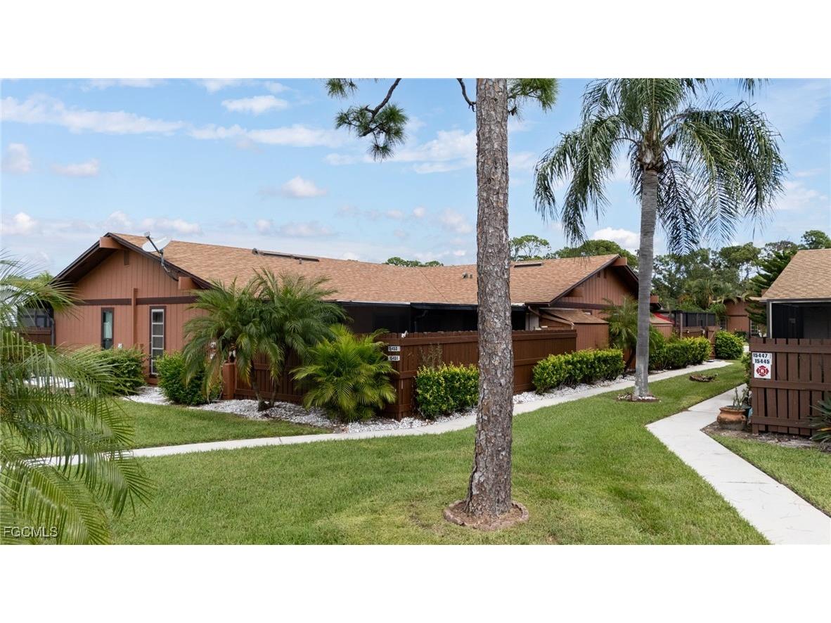 15451 Crystal Lake Drive North Fort Myers FL 33917 2025012616 image1