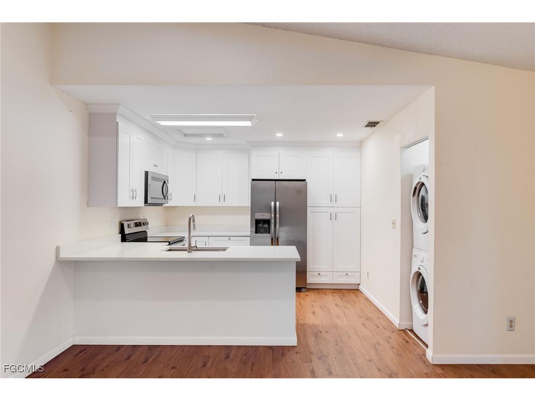 15451 Crystal Lake Drive North Fort Myers FL 33917 2025012616 image4