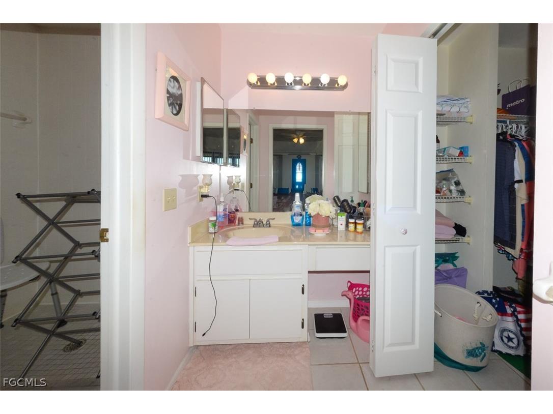 15452 Admiralty Circle #6 North Fort Myers FL 33917 2026010066 image19