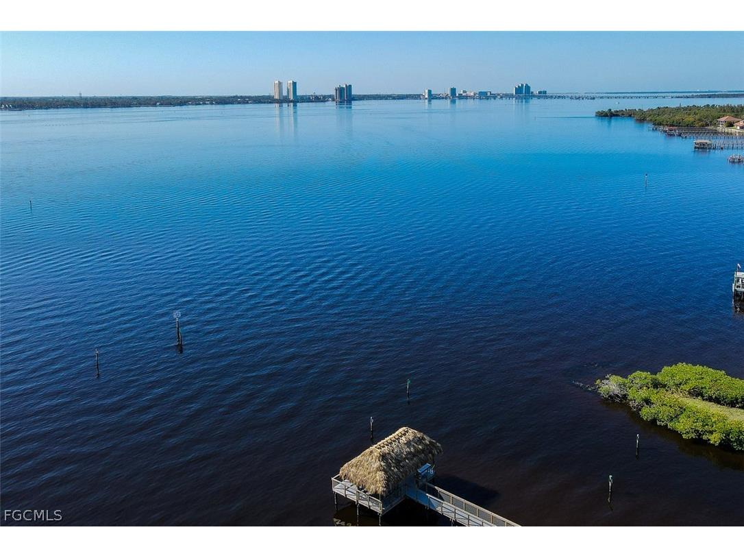15452 Admiralty Circle #6 North Fort Myers FL 33917 2026010066 image38