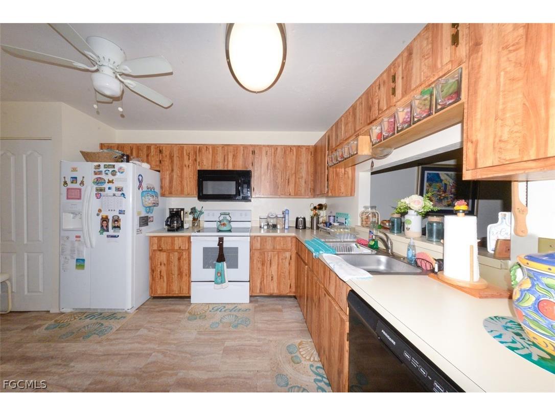 15452 Admiralty Circle #6 North Fort Myers FL 33917 2026010066 image5