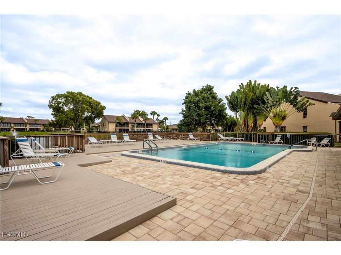 15456 Admiralty Circle #10 North Fort Myers FL 33917 2025019370 image32