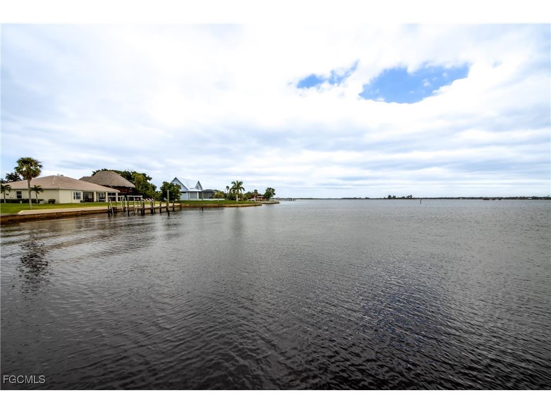 15456 Admiralty Circle #10 North Fort Myers FL 33917 2025019370 image35