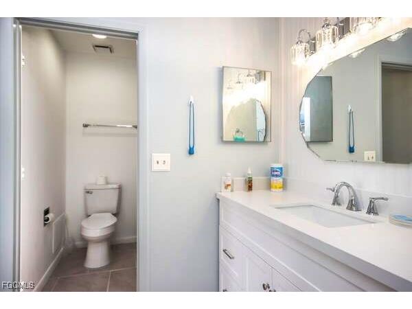 15456 Admiralty Circle #7 North Fort Myers FL 33917 2025010890 image28