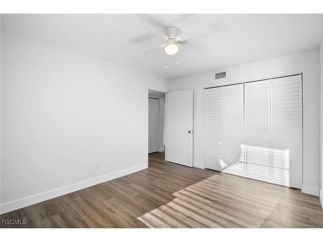 15456 Admiralty Circle #1 North Fort Myers FL 33917 2025020288 image21