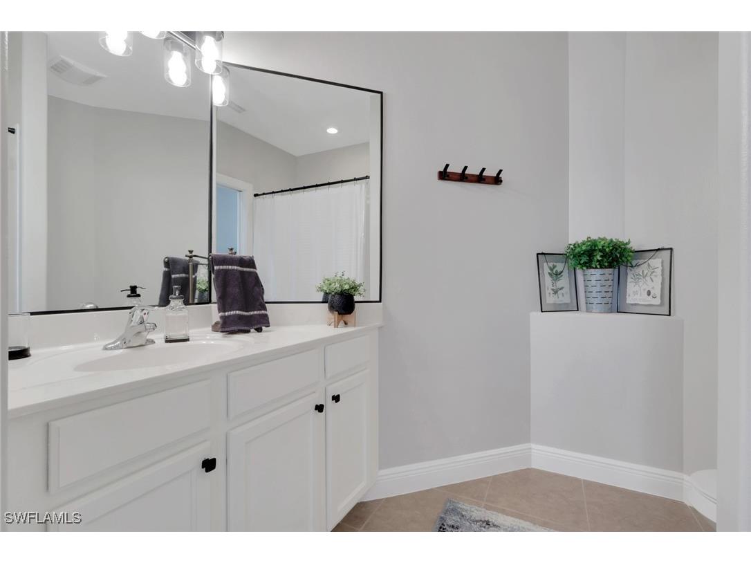 15464 Cortona Way Naples FL 34120 225081659 image21