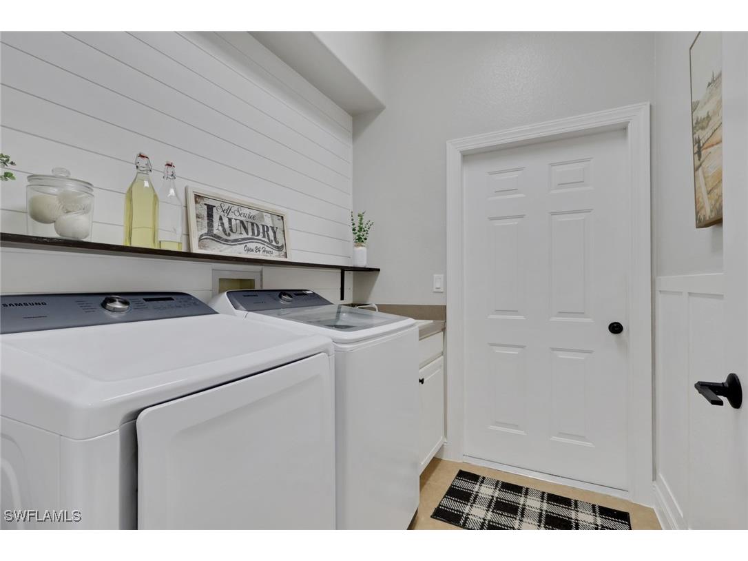 15464 Cortona Way Naples FL 34120 225081659 image24