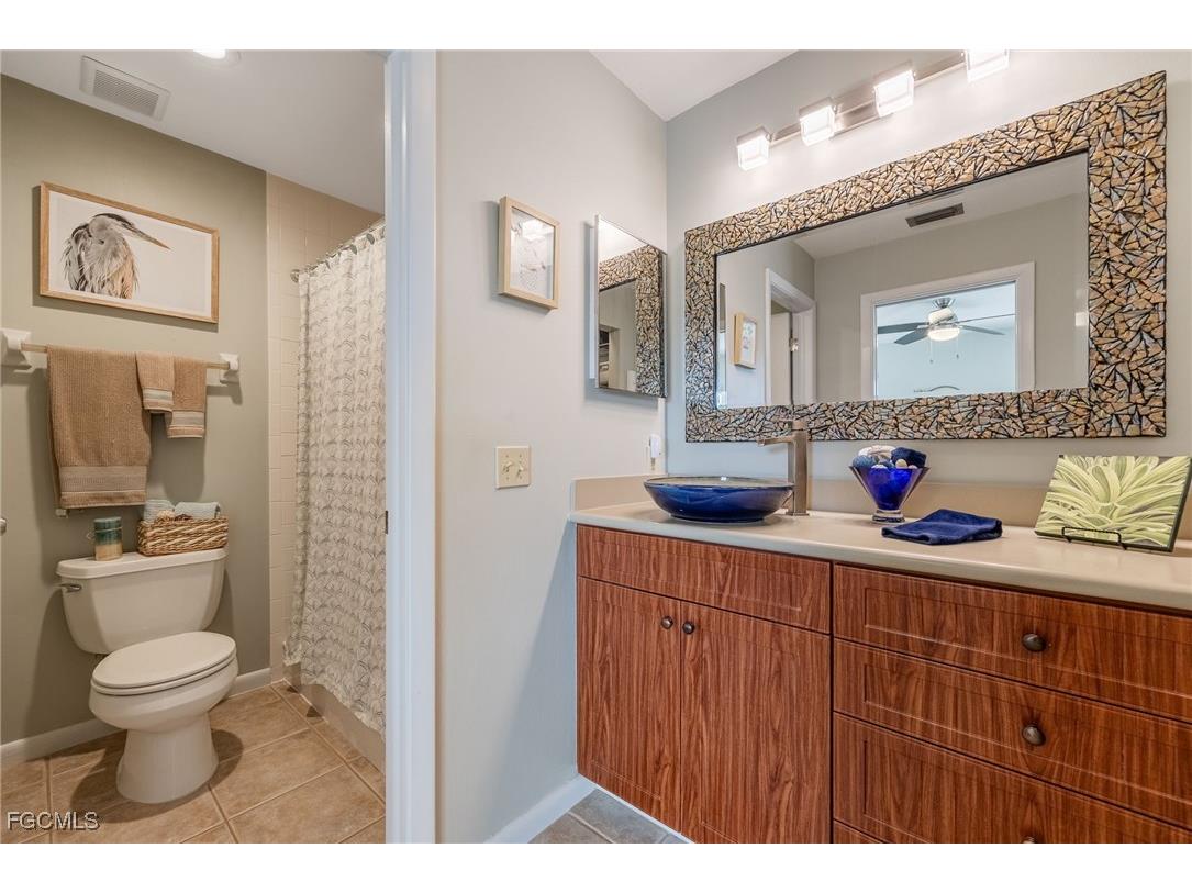 15466 Admiralty Circle #4 North Fort Myers FL 33917 2025012429 image17