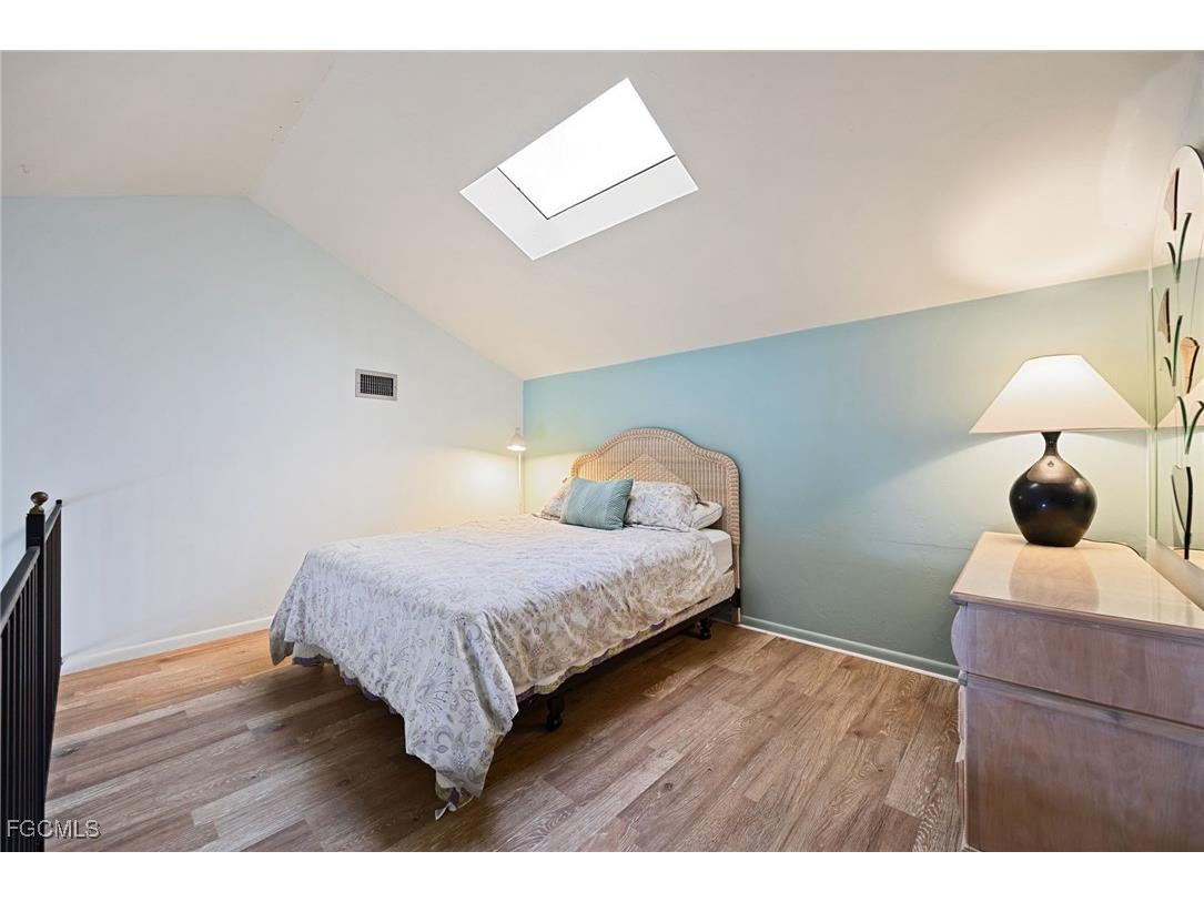 15466 Admiralty Circle #4 North Fort Myers FL 33917 2025012429 image25