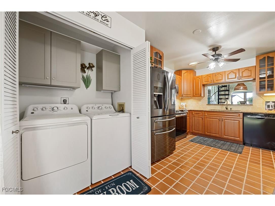 15466 Admiralty Circle #4 North Fort Myers FL 33917 2025012429 image3