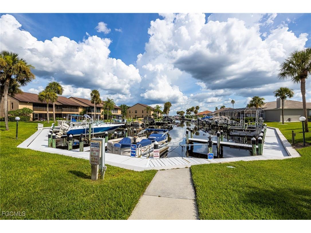 15466 Admiralty Circle #4 North Fort Myers FL 33917 2025012429 image32