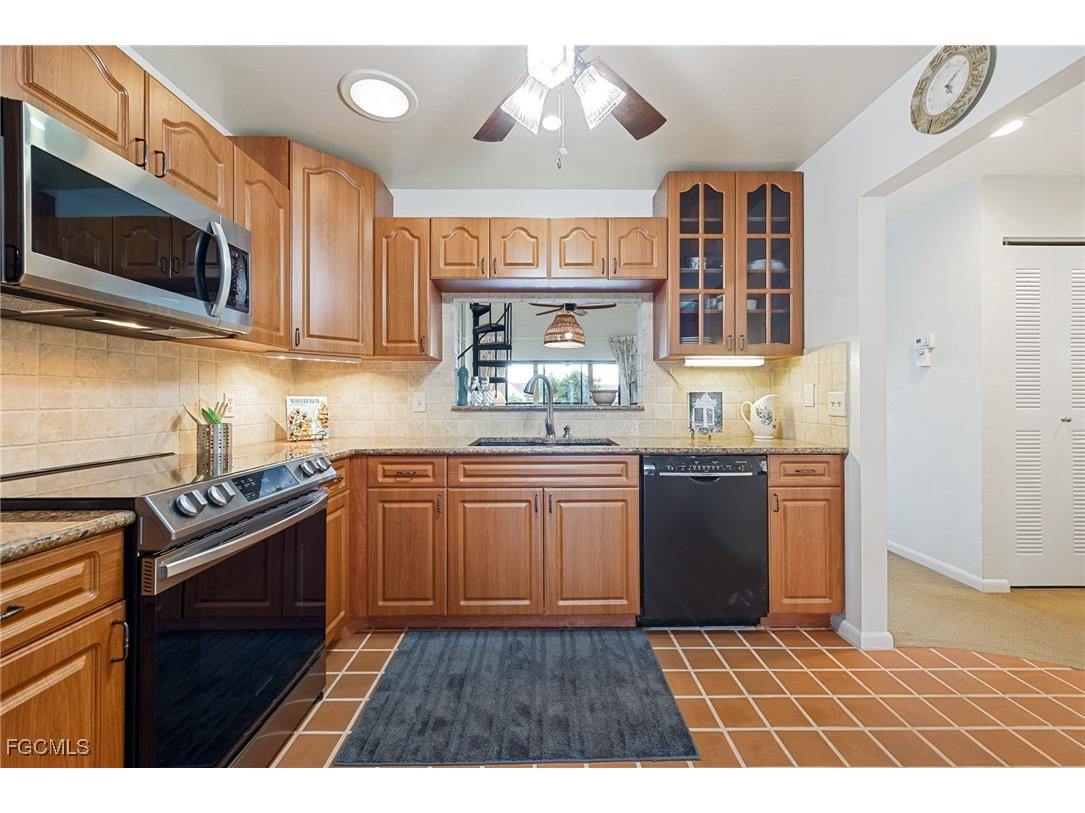 15466 Admiralty Circle #4 North Fort Myers FL 33917 2025012429 image4