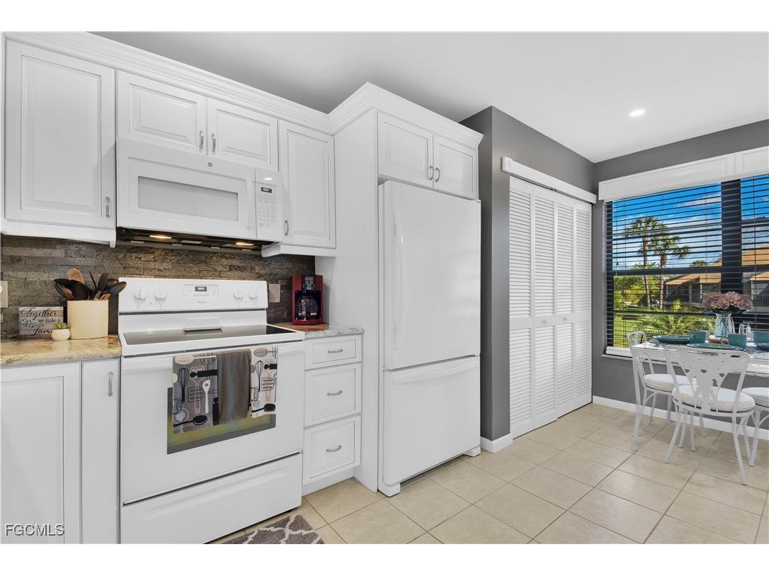 15466 Admiralty Circle #6 North Fort Myers FL 33917 2025021722 image39