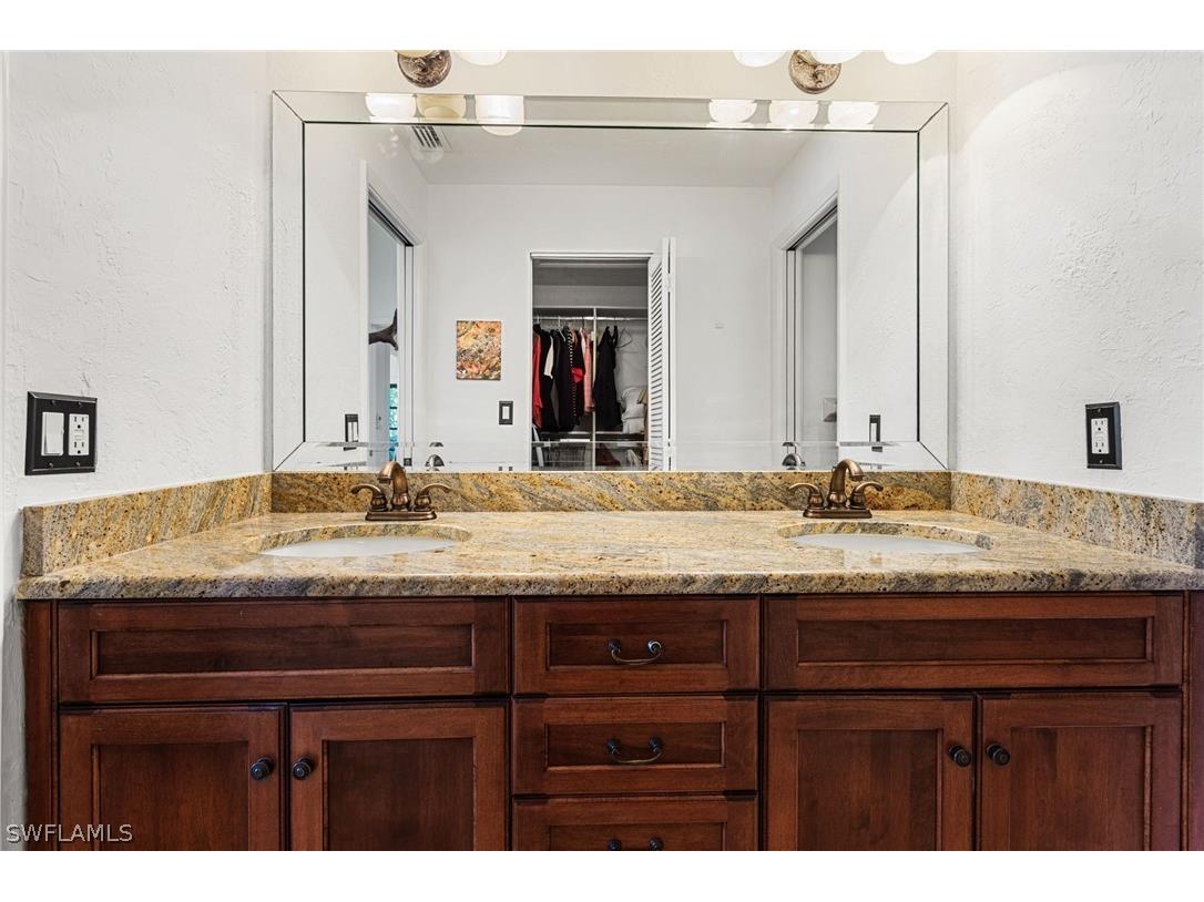 15470 Cedarwood Lane #201 Naples FL 34110 226008285 image26