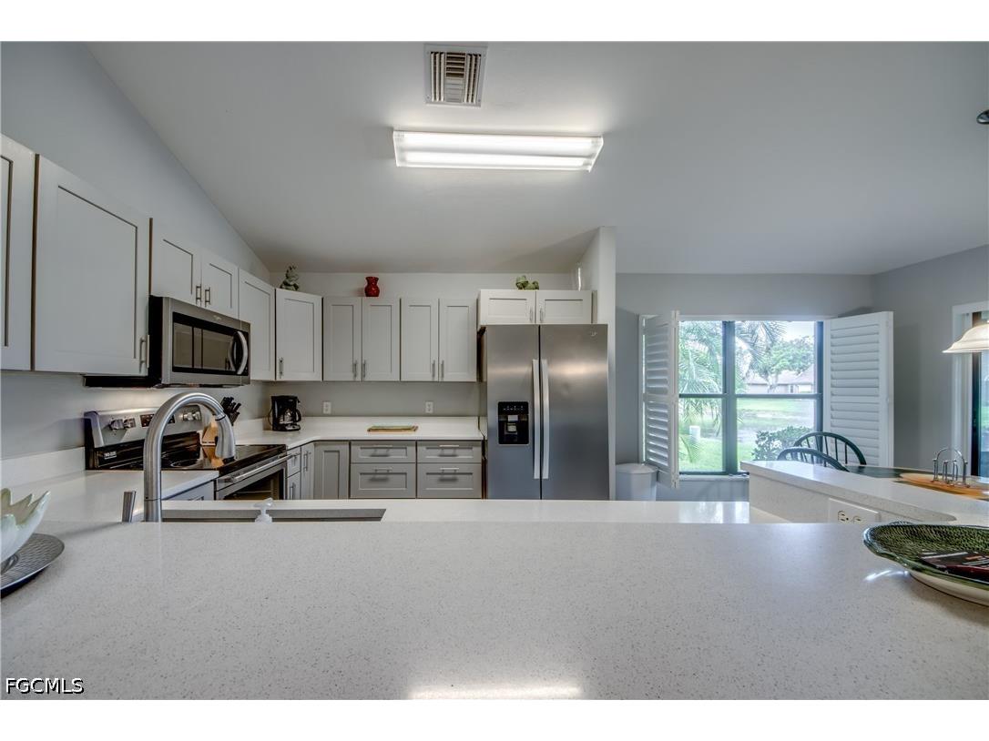 15472 Admiralty Circle #2 North Fort Myers FL 33917 2026023067 image15