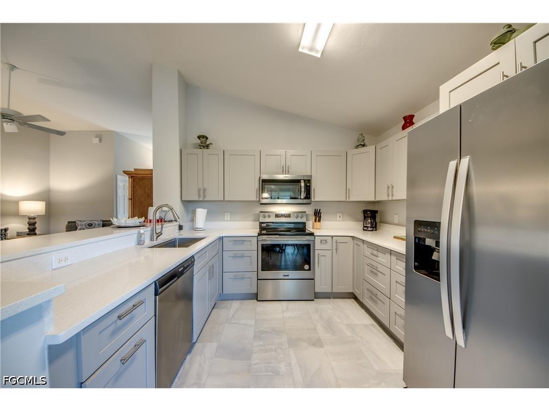 15472 Admiralty Circle #2 North Fort Myers FL 33917 2026023067 image17
