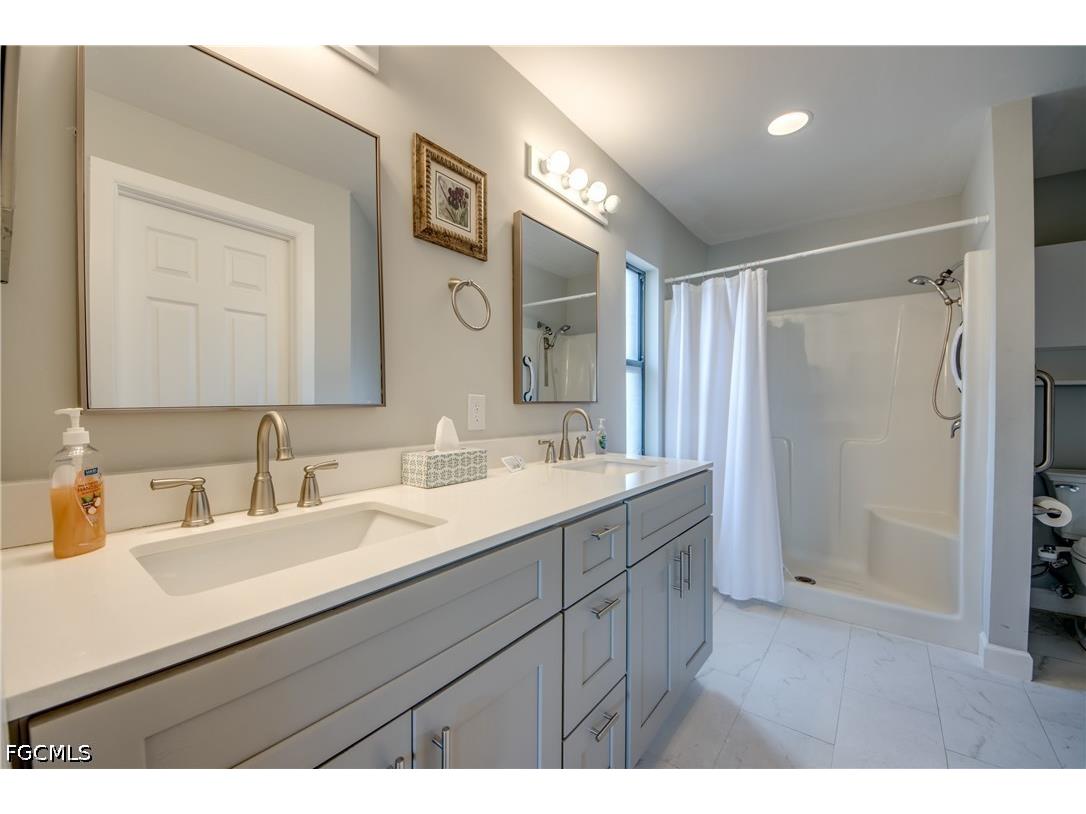 15472 Admiralty Circle #2 North Fort Myers FL 33917 2026023067 image34