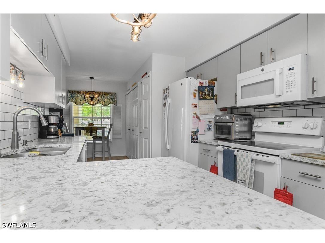 15475 Cedarwood Lane #203 Naples FL 34110 226015083 image27