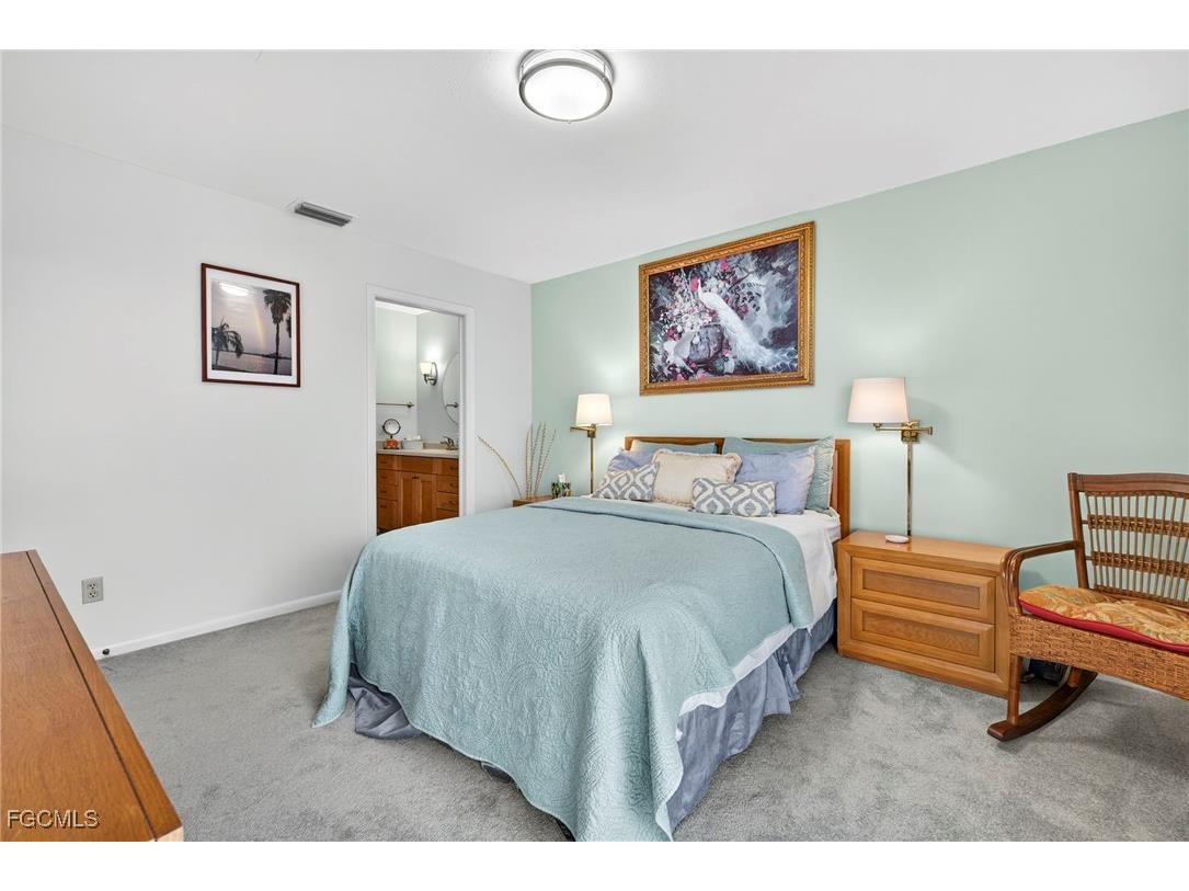 15477 Admiralty Circle #6 North Fort Myers FL 33917 2025014869 image16