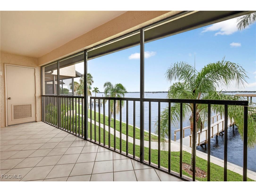 15477 Admiralty Circle #6 North Fort Myers FL 33917 2025014869 image29
