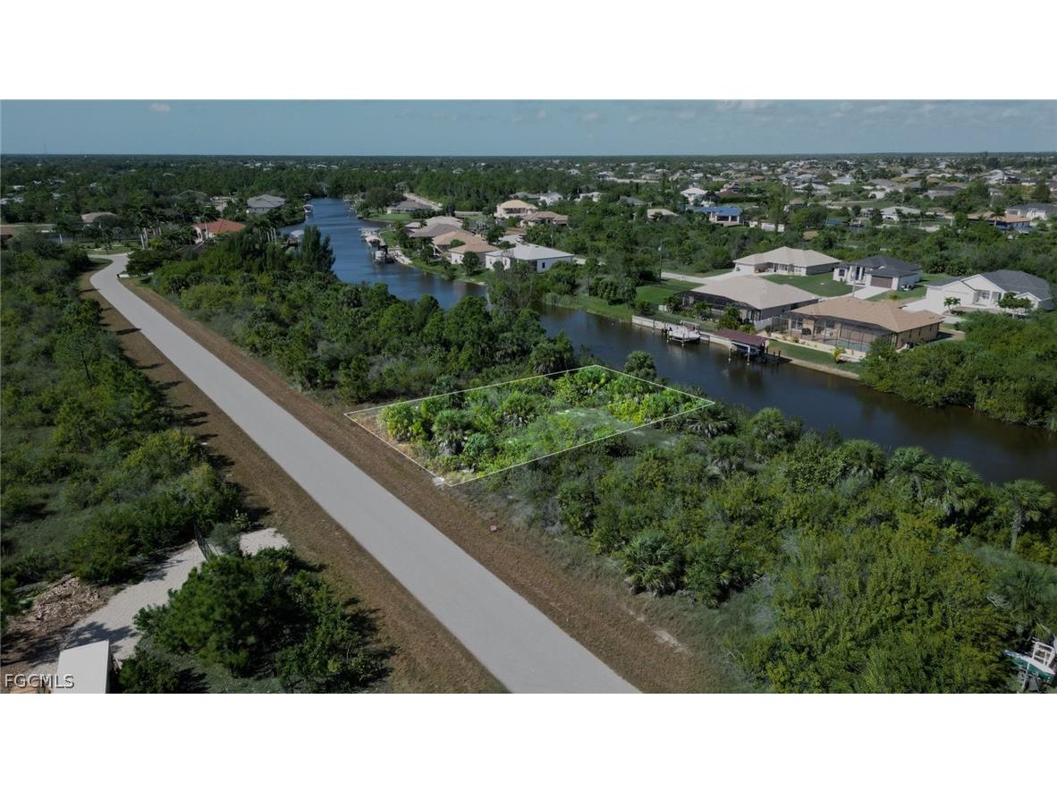15480 Aribe Avenue Port Charlotte FL 33981 2026009236 image1