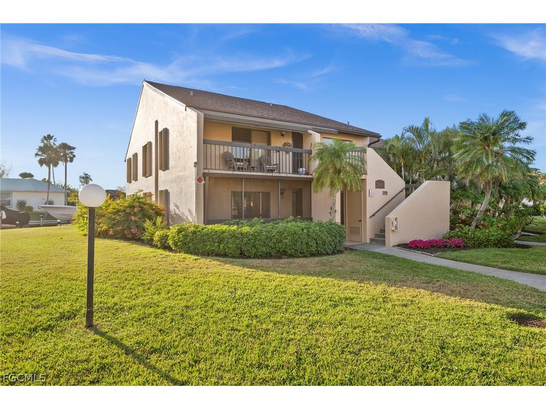 15481 Admiralty Circle #4 North Fort Myers FL 33917 2026012420 image2