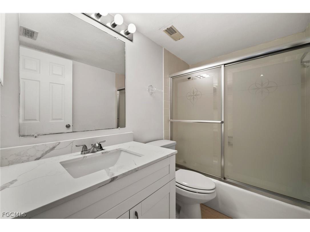 15481 Admiralty Circle #4 North Fort Myers FL 33917 2026012420 image24