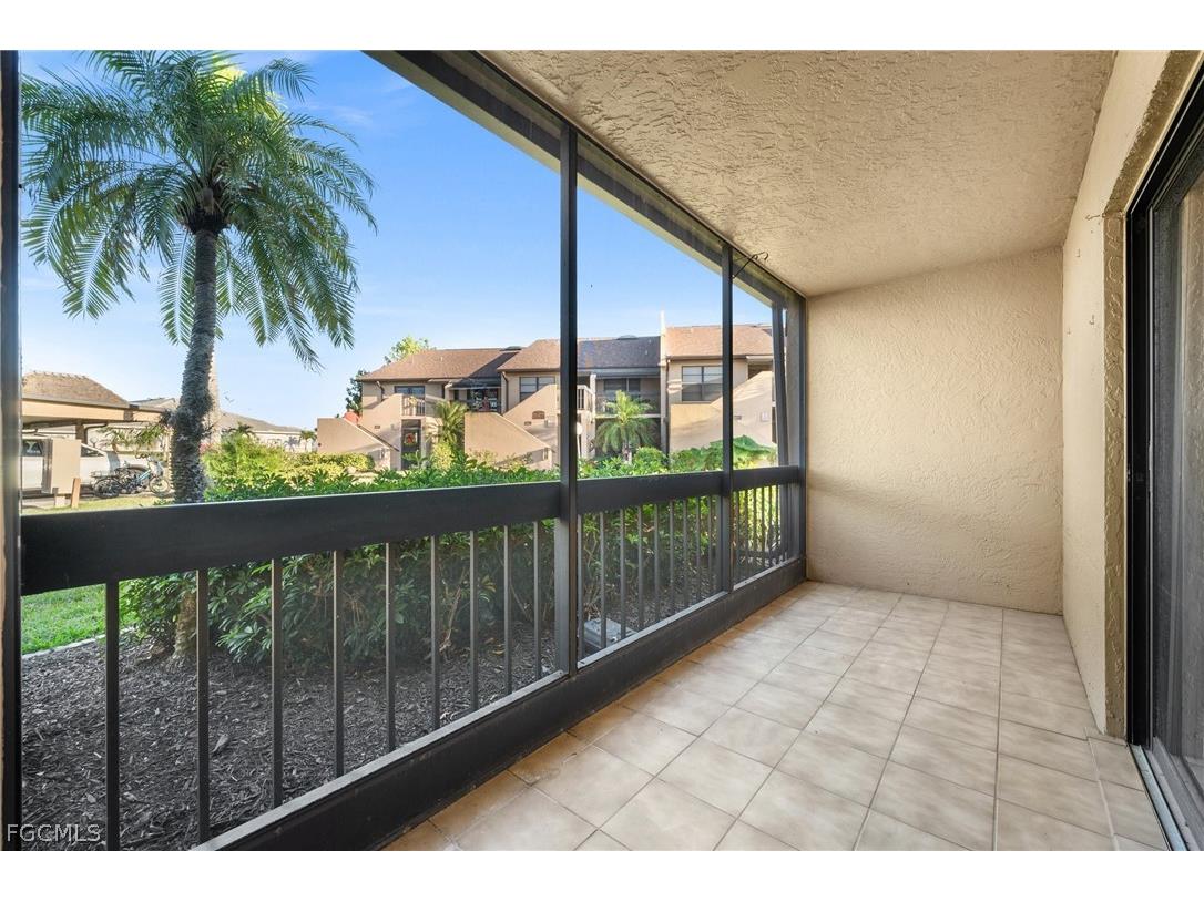 15481 Admiralty Circle #4 North Fort Myers FL 33917 2026012420 image4