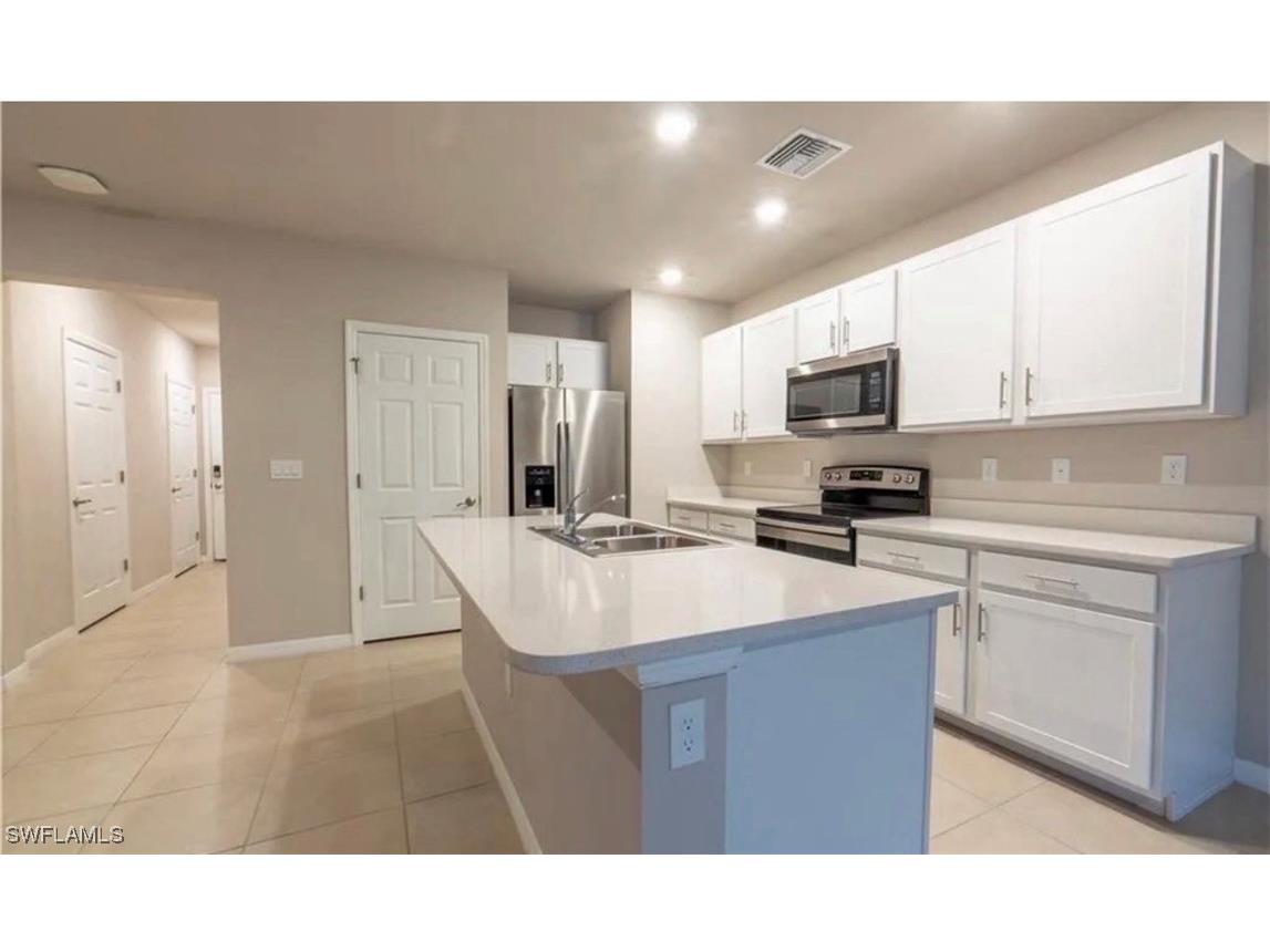 15481 Wildflower Cir Naples FL 34119 226000200 image3