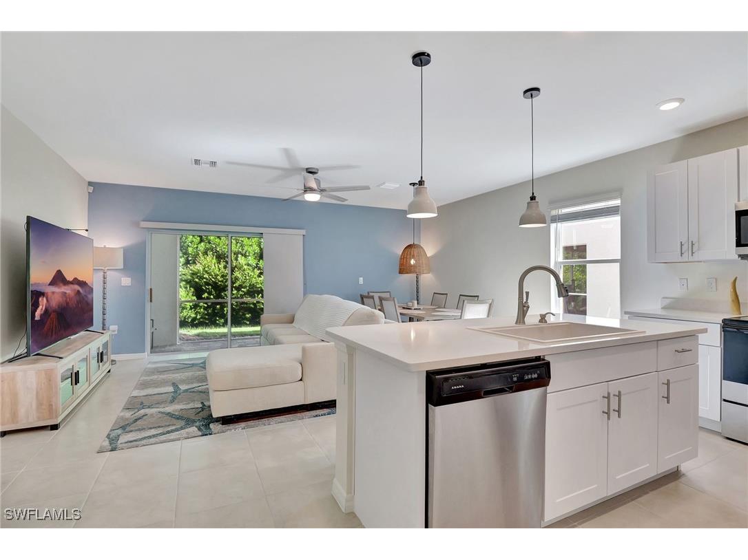 15489 Wildflower Circle Naples FL 34119 225072789 image3