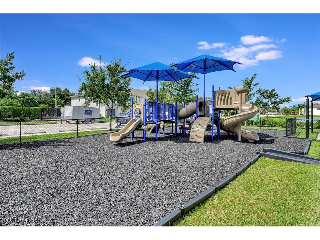 15489 Wildflower Circle Naples FL 34119 225072789 image46