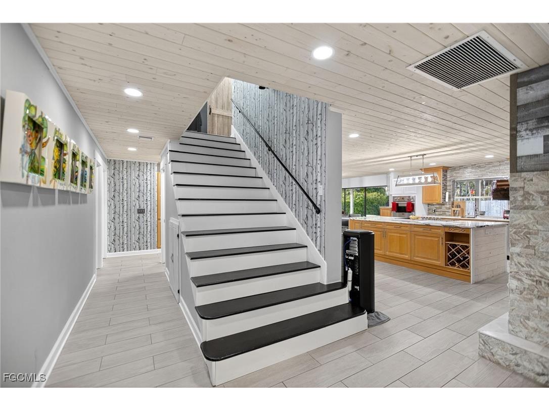 1549 Braeburn Road Fort Myers FL 33919 2025013822 image16