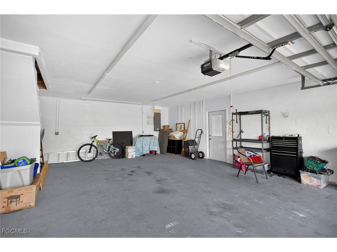 1549 Braeburn Road Fort Myers FL 33919 2025013822 image33