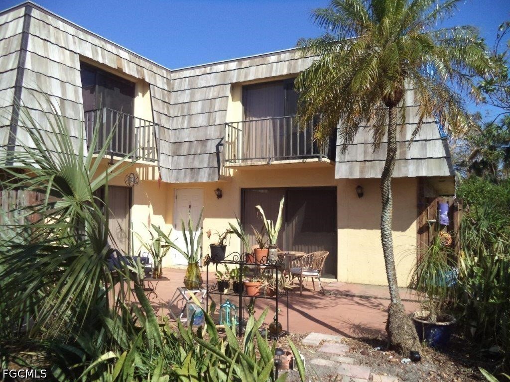 1549 Park Meadows Drive #4 Fort Myers FL 33907 2026023843 image1