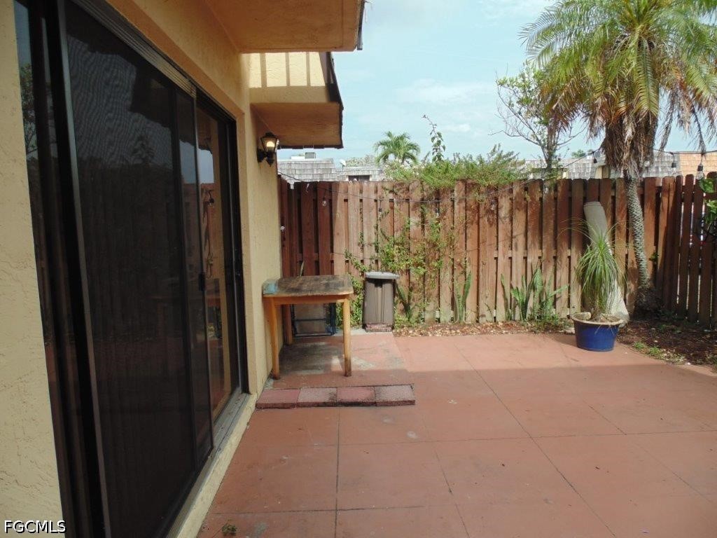 1549 Park Meadows Drive #4 Fort Myers FL 33907 2026023843 image2