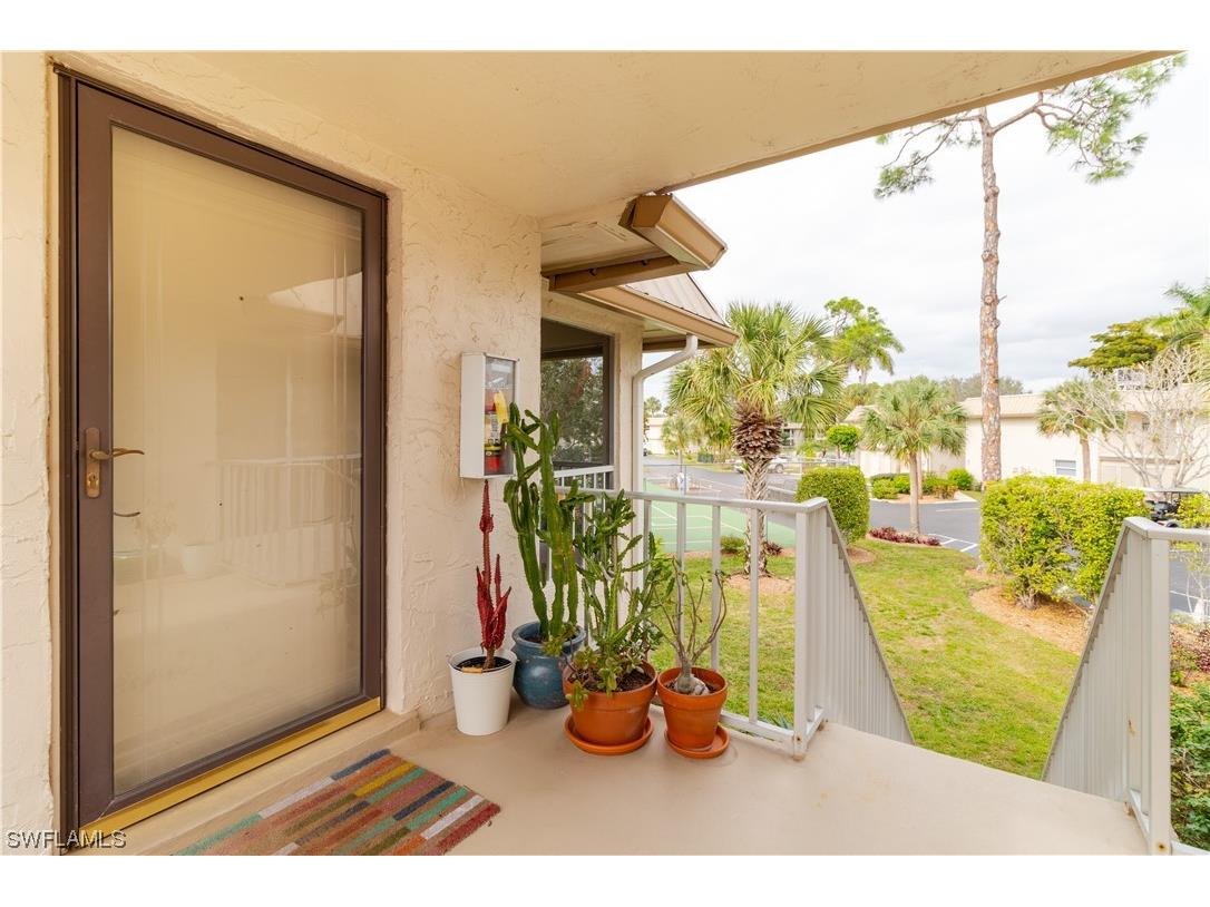 1549 Sandpiper Street #46 Naples FL 34102 224006133 image1