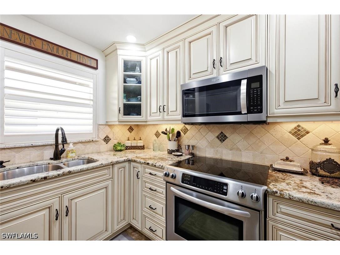 1549 Sandpiper Street #80 Naples FL 34102 226023994 image8