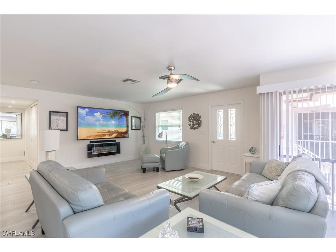 1549 Sandpiper Street #88 Naples FL 34102 223034248 image1