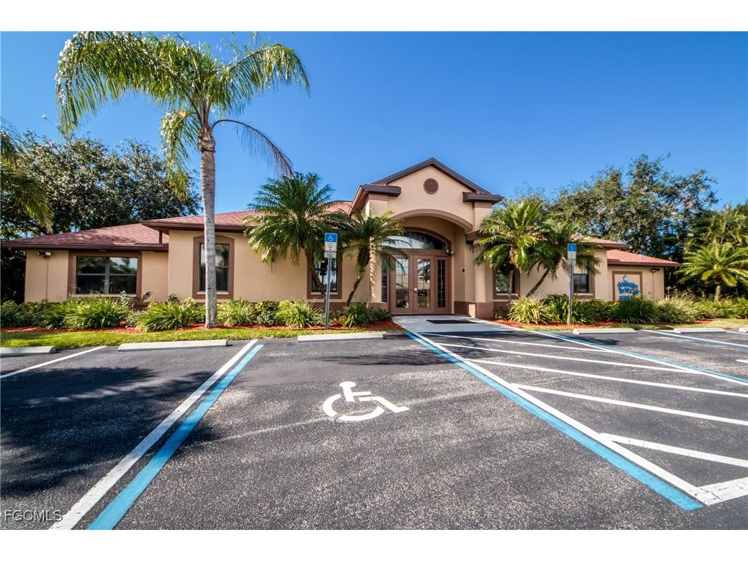 15493 Admiralty Circle #10 North Fort Myers FL 33917 2025013418 image21