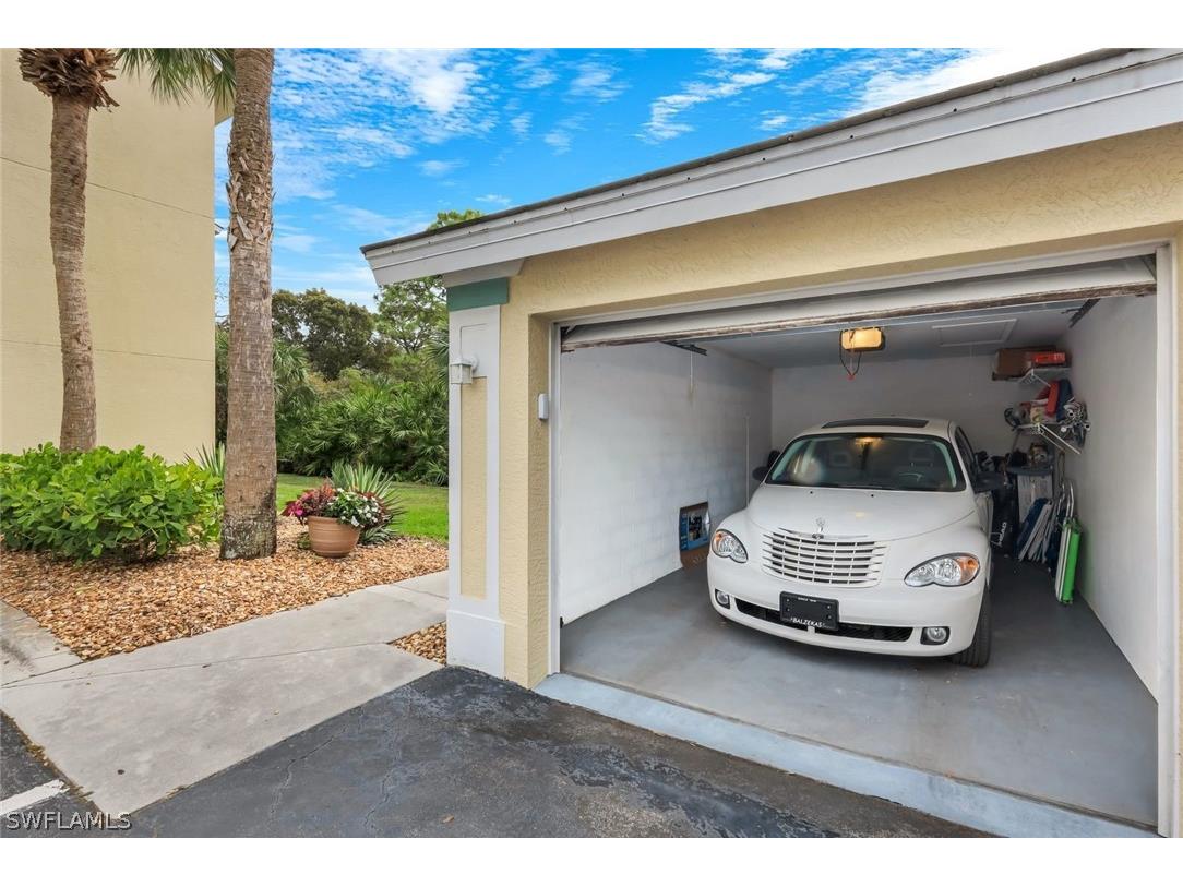 15495 Cedarwood Lane #204 Naples FL 34110 226012454 image25