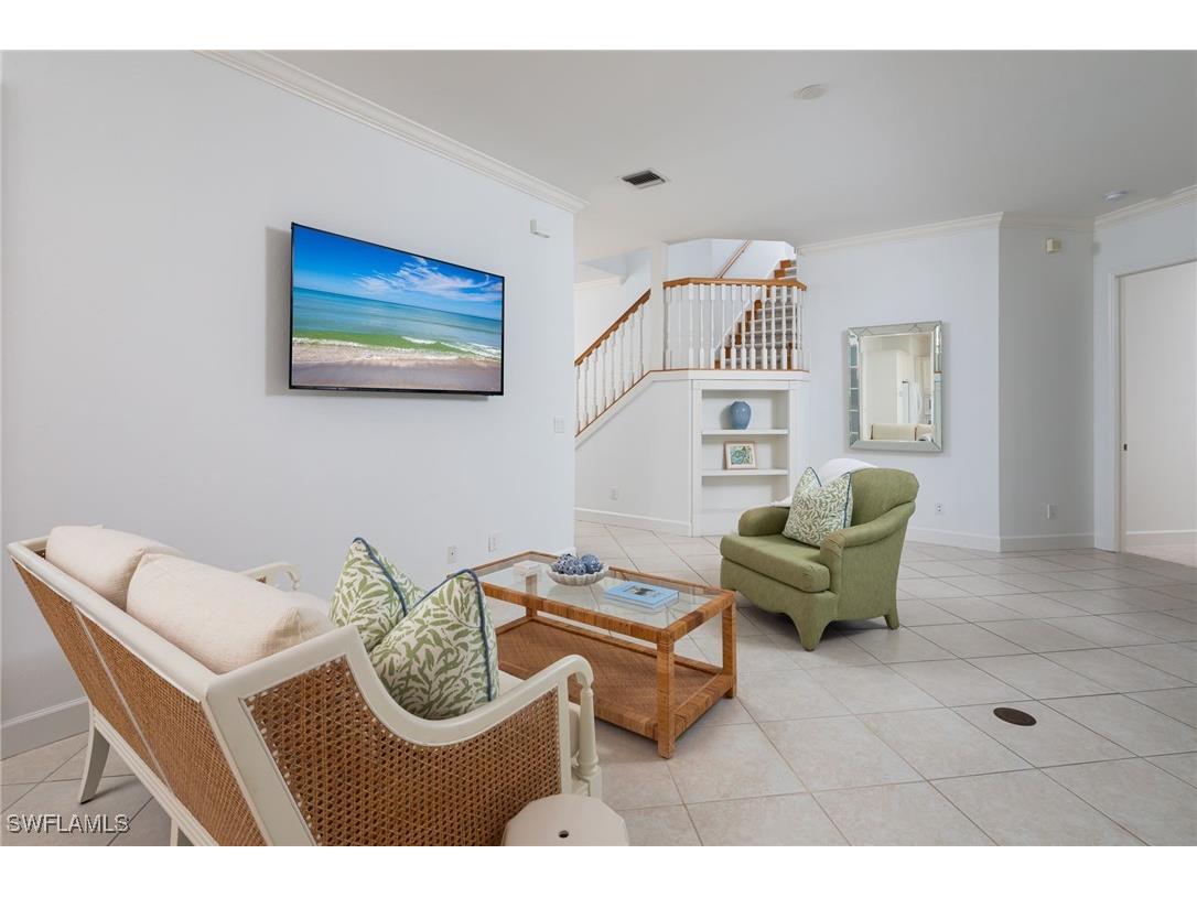 155 1st Avenue S Naples FL 34102 225065322 image13