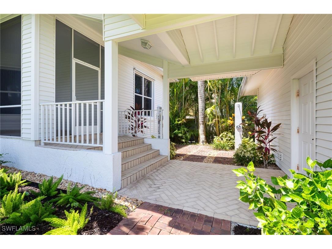 155 1st Avenue S Naples FL 34102 225065322 image27