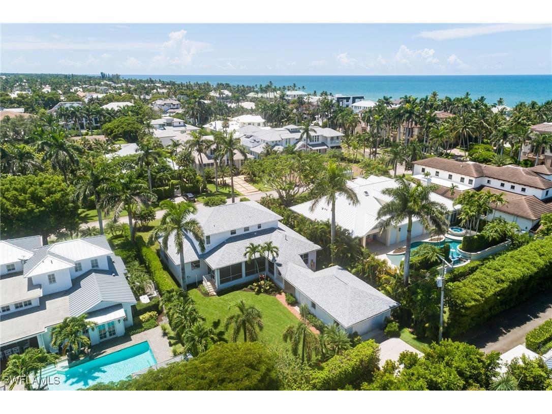 155 1st Avenue S Naples FL 34102 225065322 image8