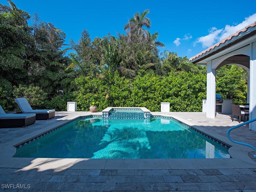 155 20th Avenue S Naples FL 34102 225075022 image4